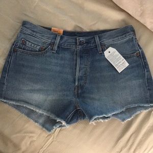 Levi’s 501 shorts NWT